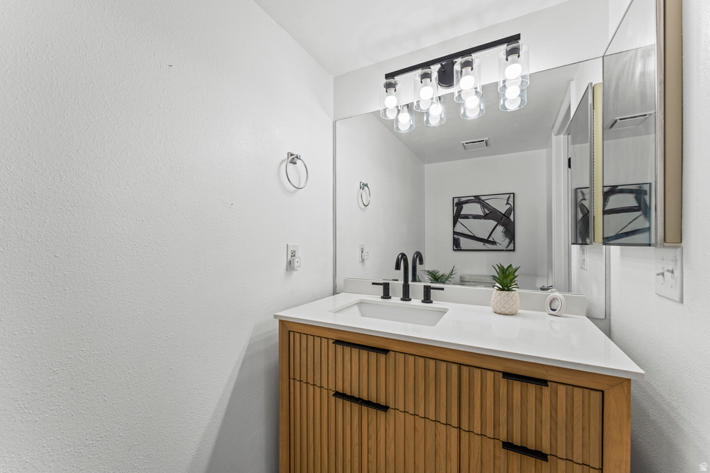 1253 E MEADOW RIDGE RD Sandy, UT 84094