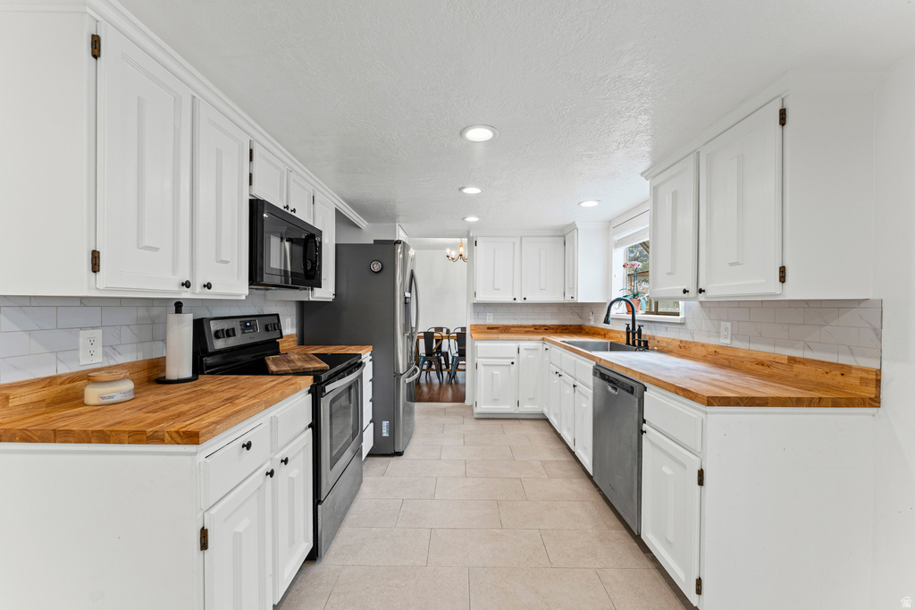 1253 E MEADOW RIDGE RD Sandy, UT 84094