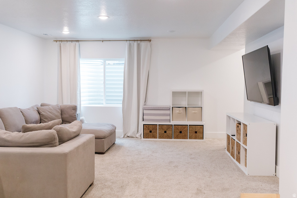 3326 E CALEDONIA AVE Eagle Mountain, UT 84005