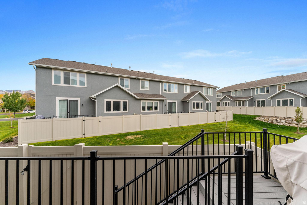 3326 E CALEDONIA AVE Eagle Mountain, UT 84005