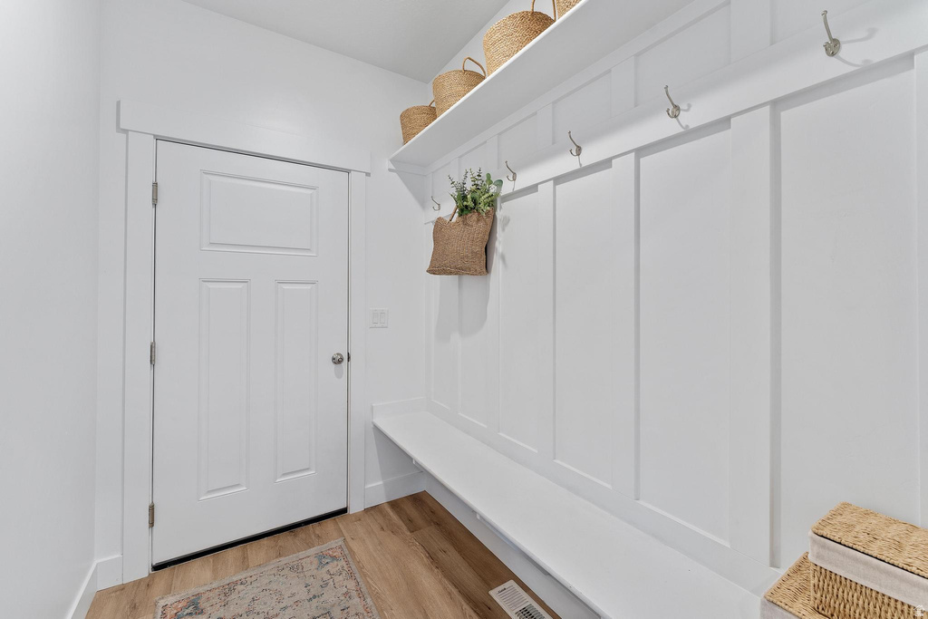 3326 E CALEDONIA AVE Eagle Mountain, UT 84005