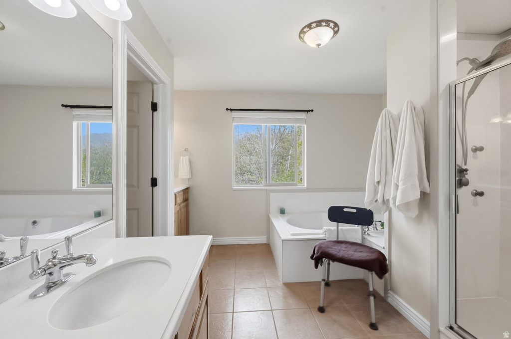 445 S SUNSET DR Kaysville, UT 84037