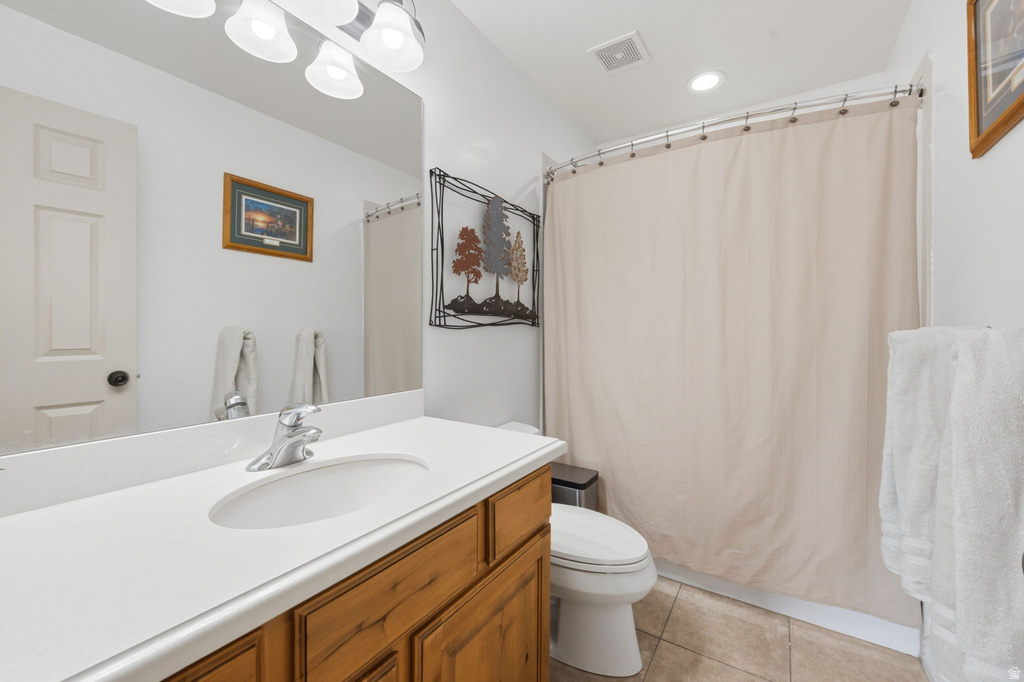 445 S SUNSET DR Kaysville, UT 84037