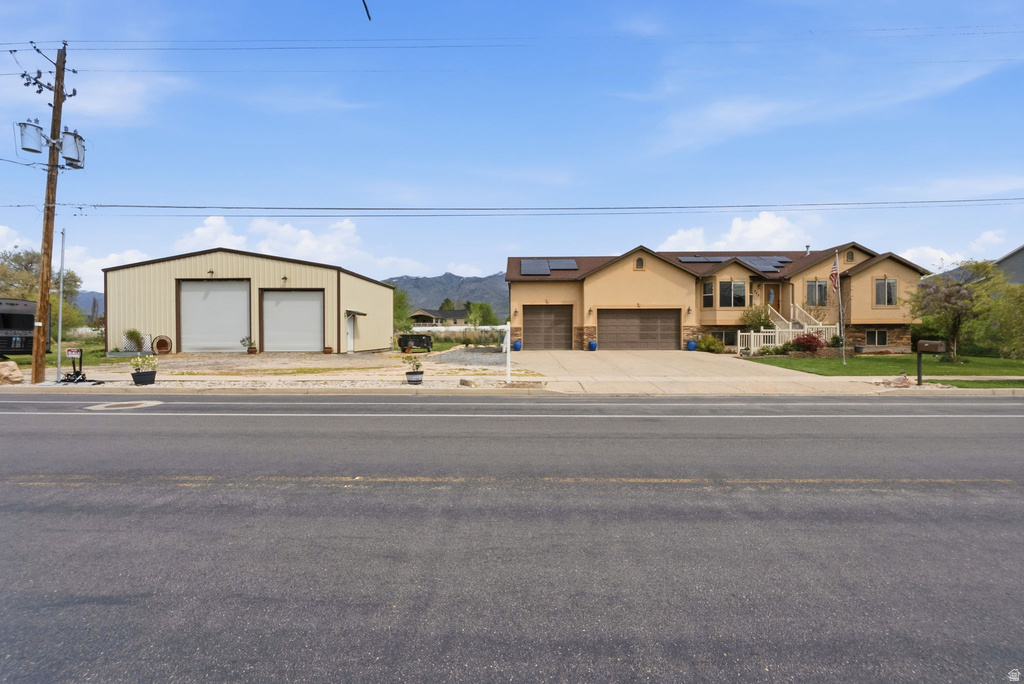 445 S SUNSET DR Kaysville, UT 84037