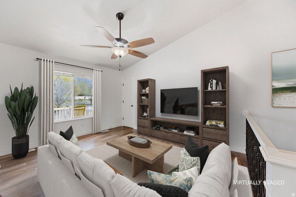 445 S SUNSET DR Kaysville, UT 84037