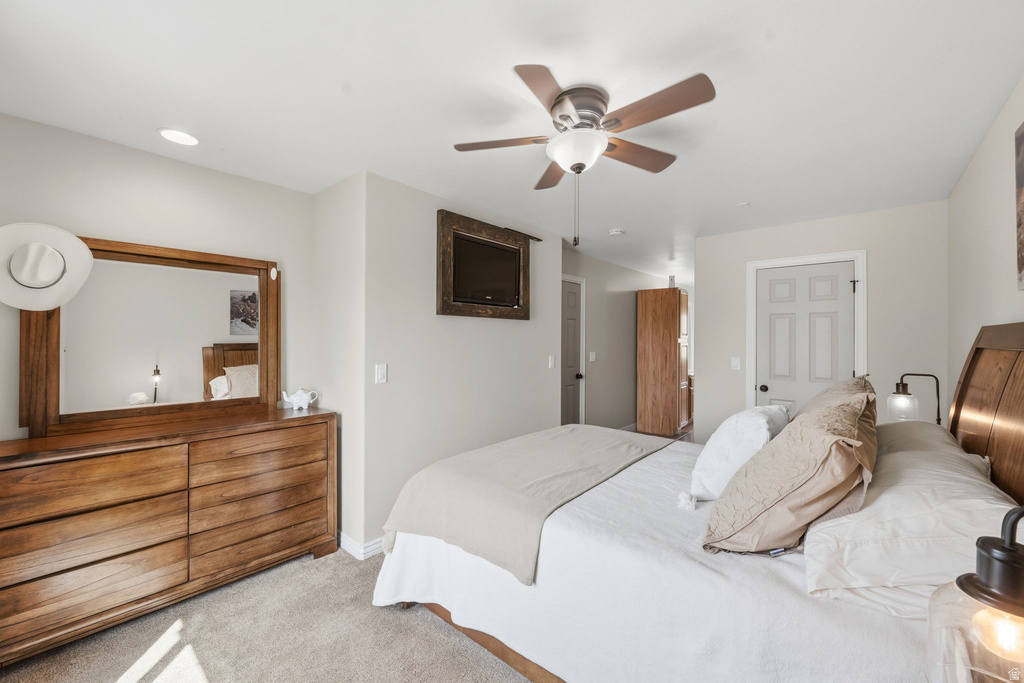 445 S SUNSET DR Kaysville, UT 84037