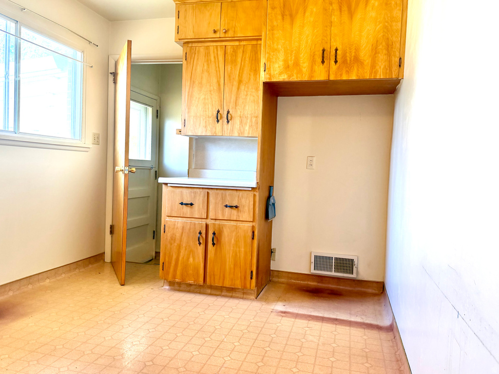 645 W 250 S Vernal, UT 84078