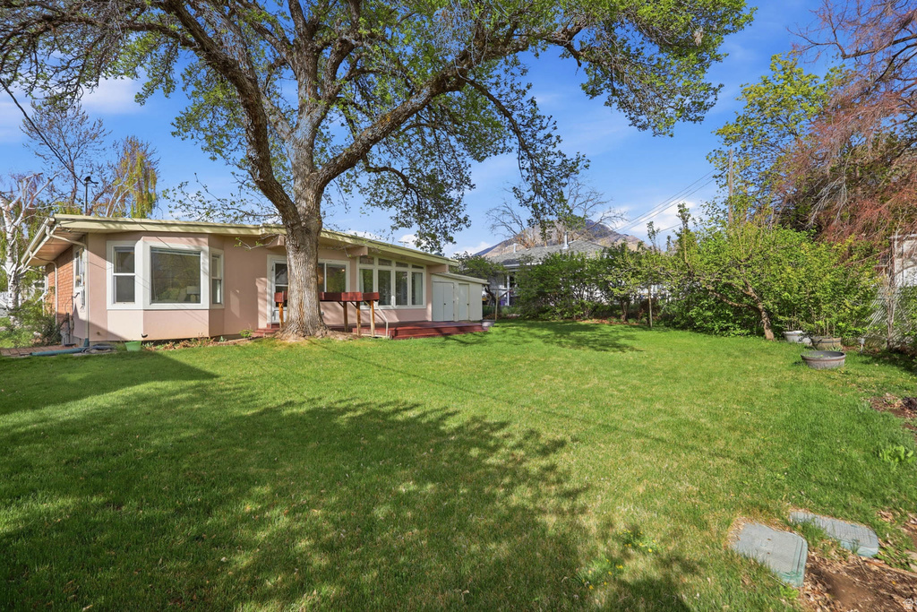 2676 E CAPRICORN WAY Salt Lake City, UT 84124