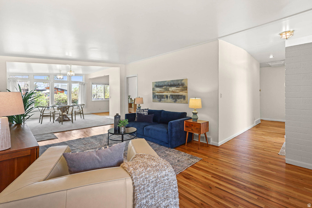 2676 E CAPRICORN WAY Salt Lake City, UT 84124