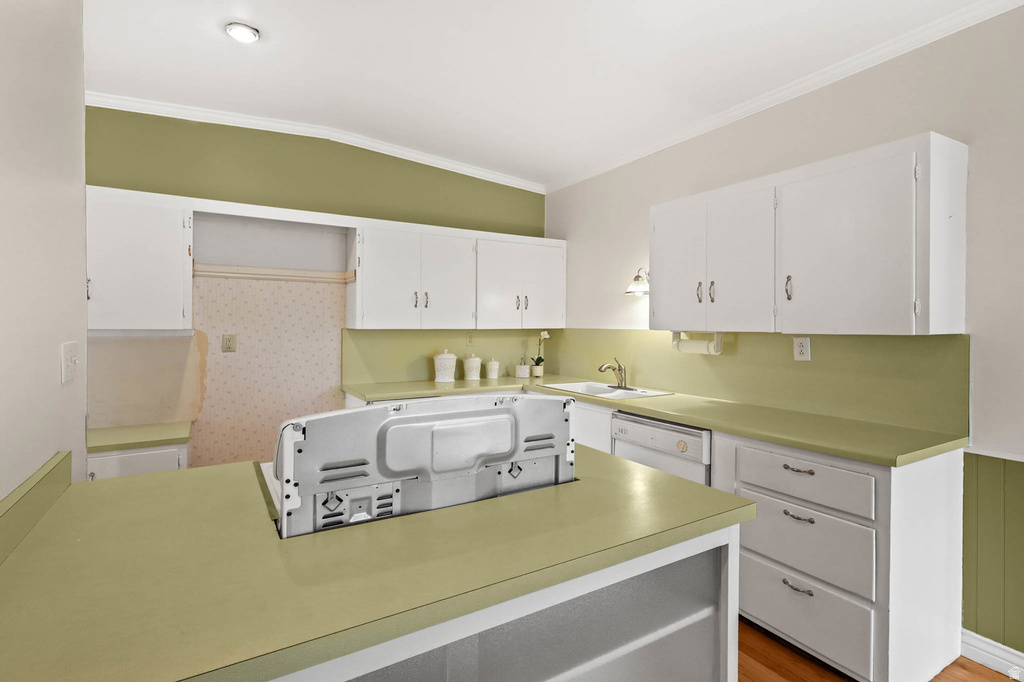 2676 E CAPRICORN WAY Salt Lake City, UT 84124