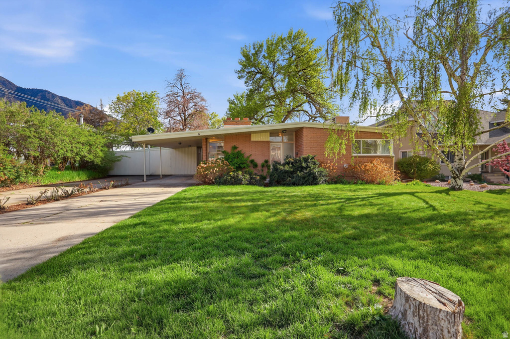 2676 E CAPRICORN WAY Salt Lake City, UT 84124