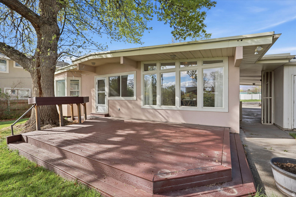 2676 E CAPRICORN WAY Salt Lake City, UT 84124