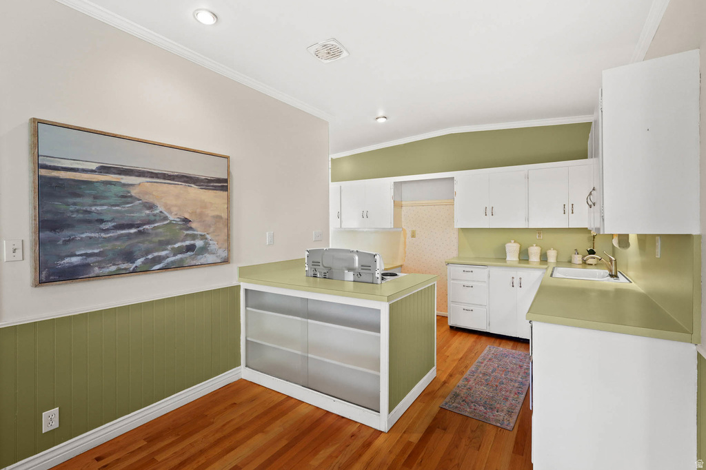 2676 E CAPRICORN WAY Salt Lake City, UT 84124