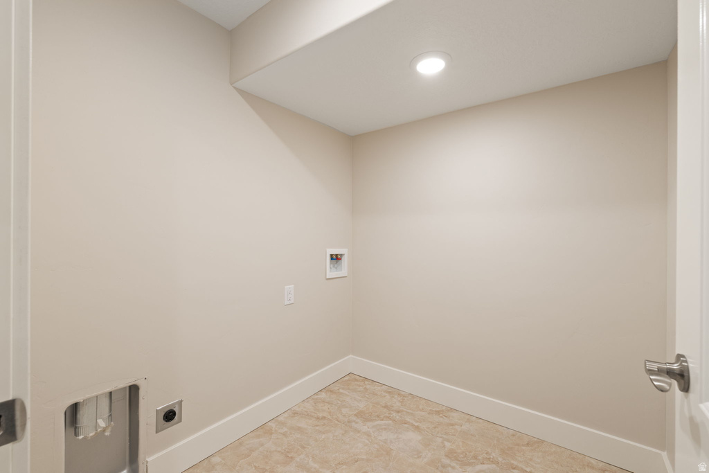 152 E MEANDERING WAY Saratoga Springs, UT 84045