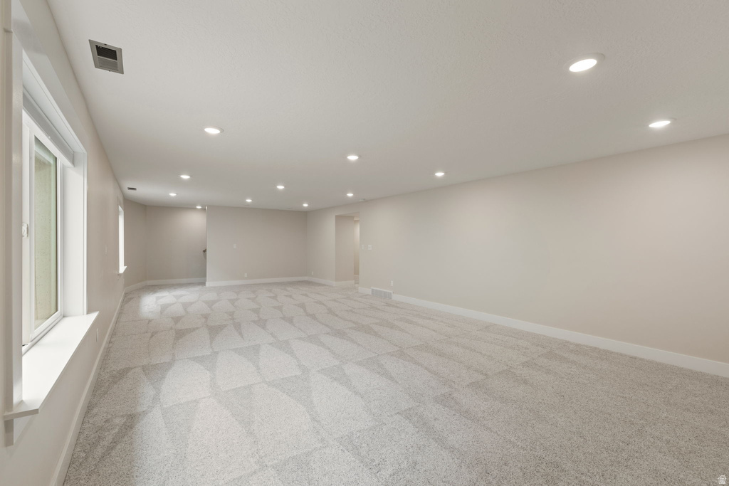 152 E MEANDERING WAY Saratoga Springs, UT 84045