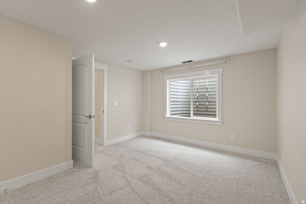 152 E MEANDERING WAY Saratoga Springs, UT 84045