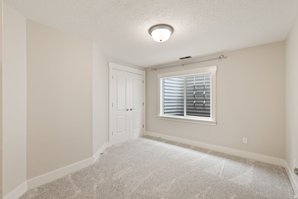 152 E MEANDERING WAY Saratoga Springs, UT 84045