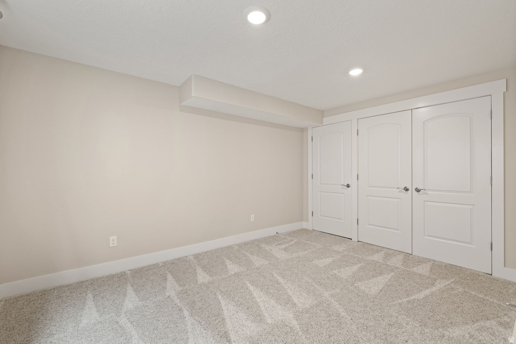 152 E MEANDERING WAY Saratoga Springs, UT 84045