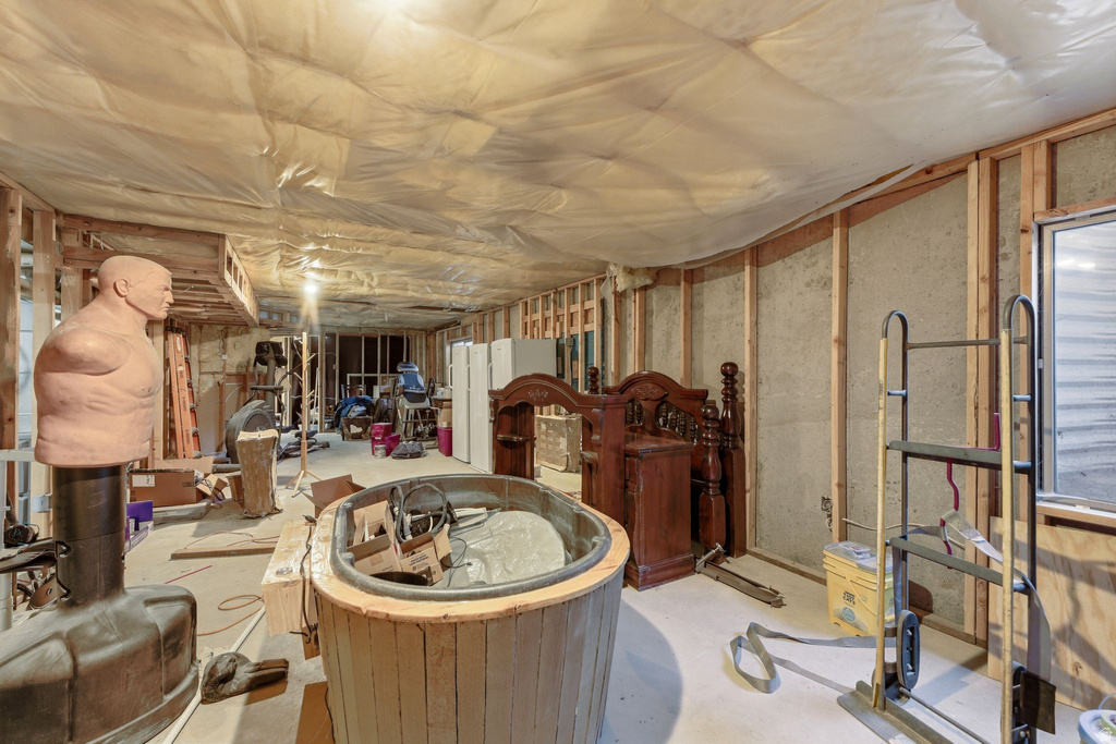 11178 S VIA BONITO DR South Jordan, UT 84095