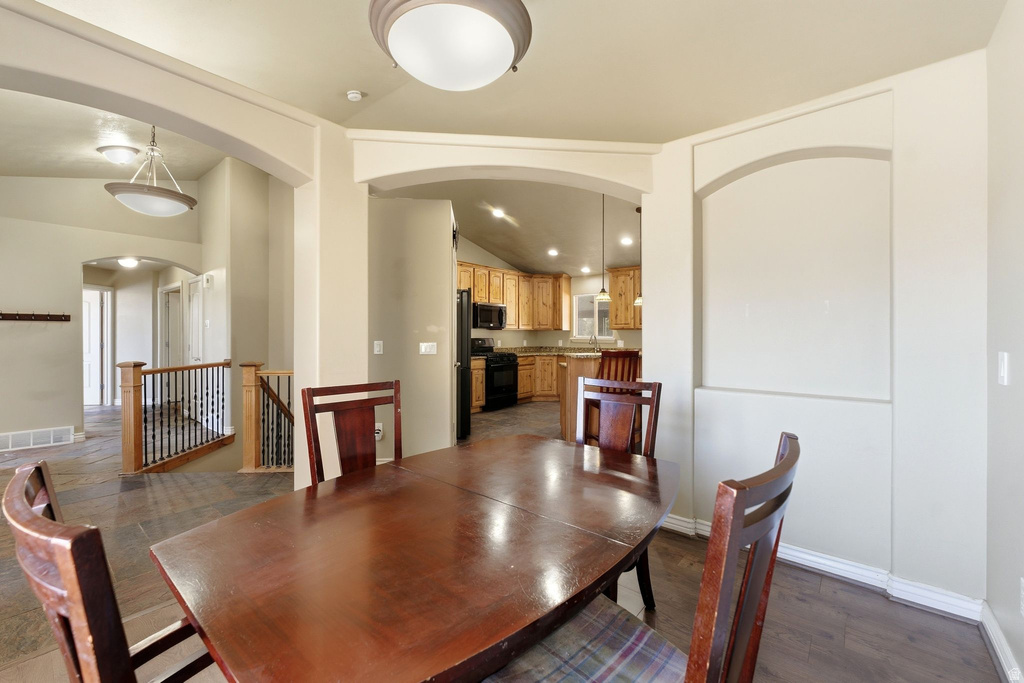 11178 S VIA BONITO DR South Jordan, UT 84095