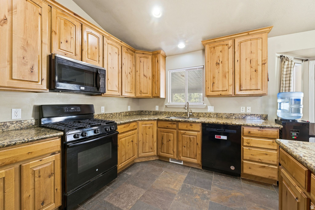 11178 S VIA BONITO DR South Jordan, UT 84095