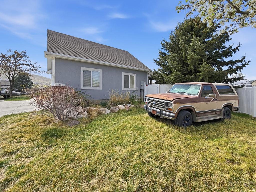 13844 S BELLE ISIS BAY Herriman, UT 84096