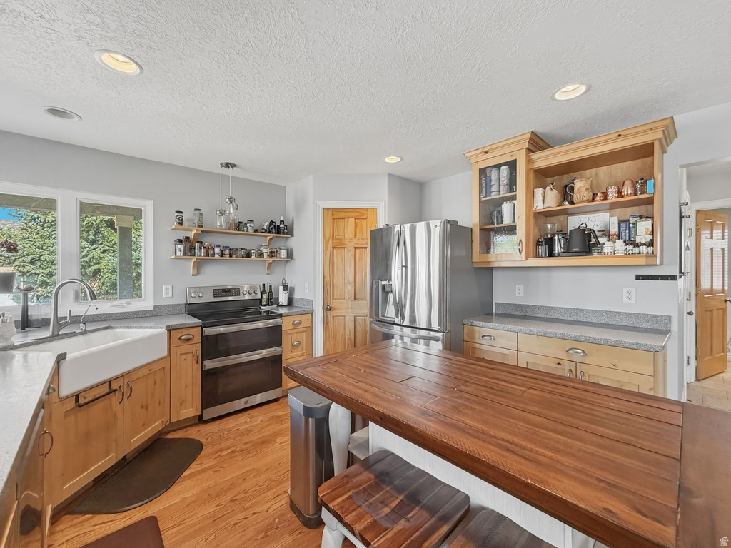 13844 S BELLE ISIS BAY Herriman, UT 84096