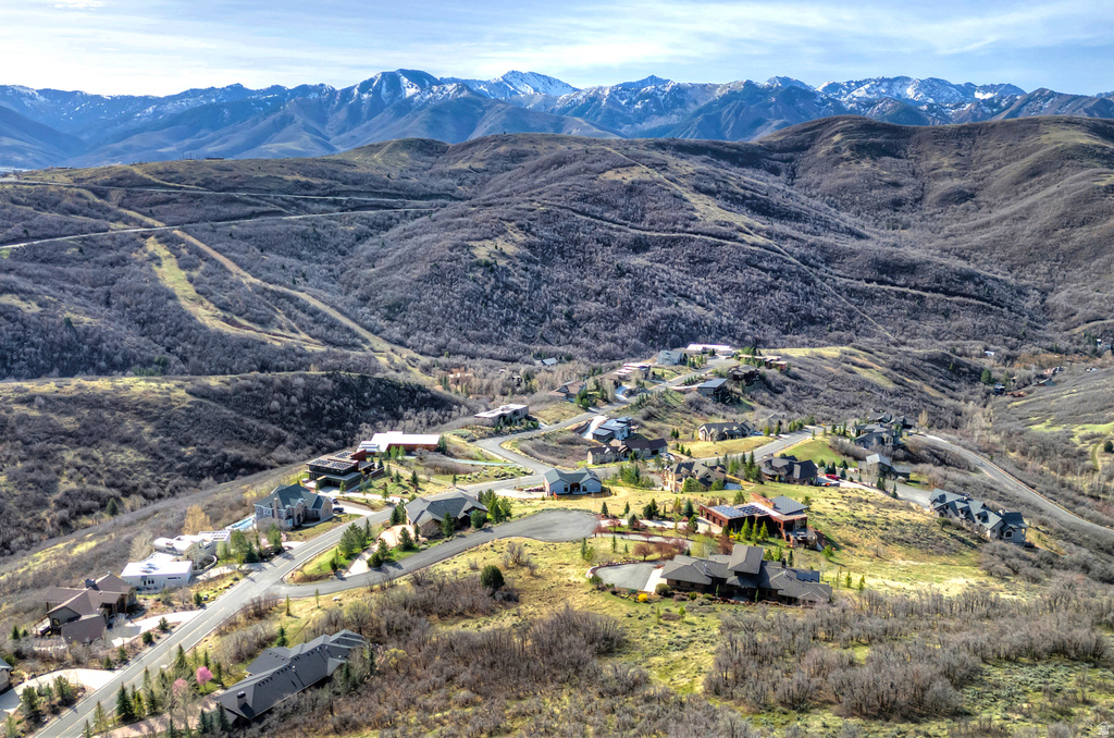 6219 E DONNER TRAIL CIR Salt Lake City, UT 84108