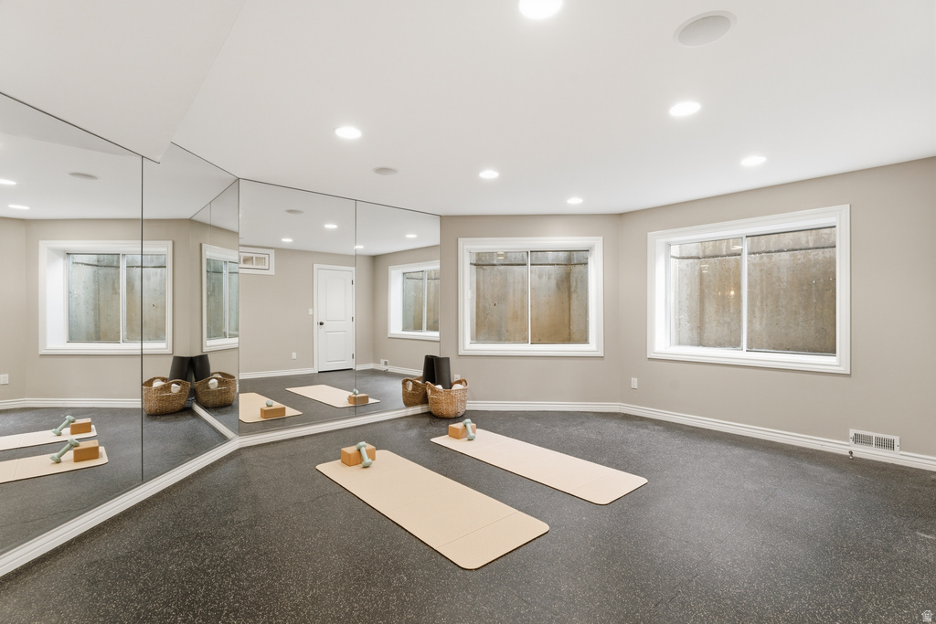 6385 S SHENANDOAH PARK AVE Salt Lake City, UT 84121