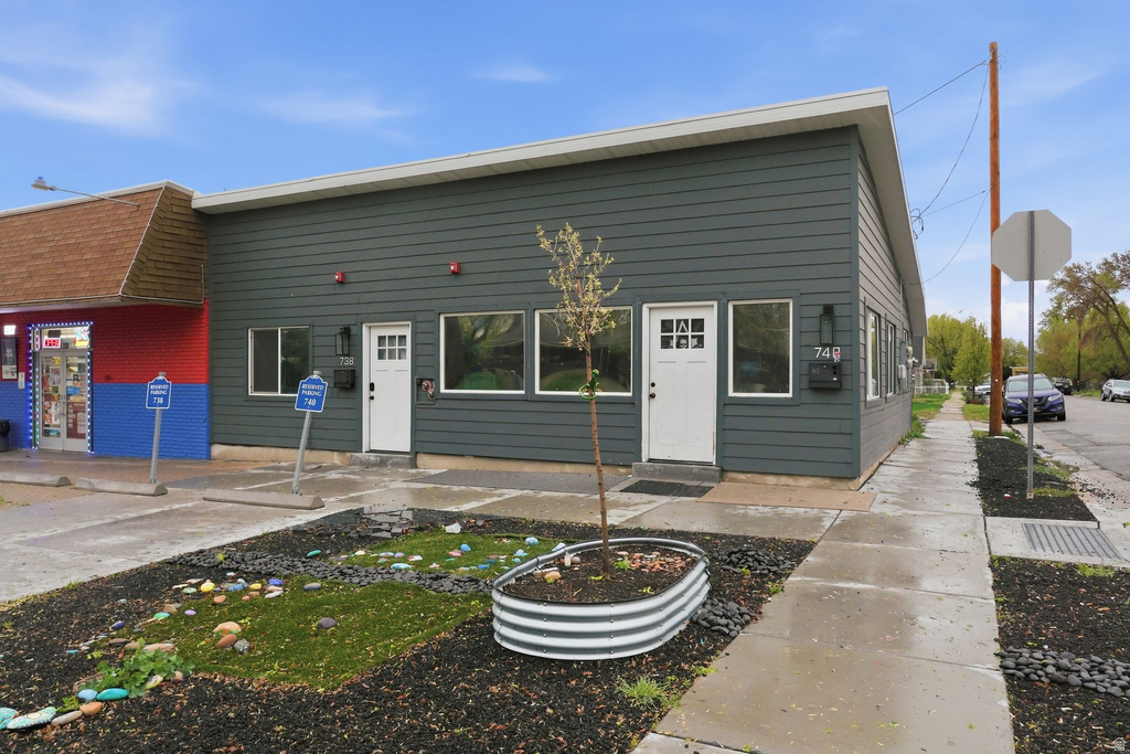 738 28TH ST Ogden, UT 84403