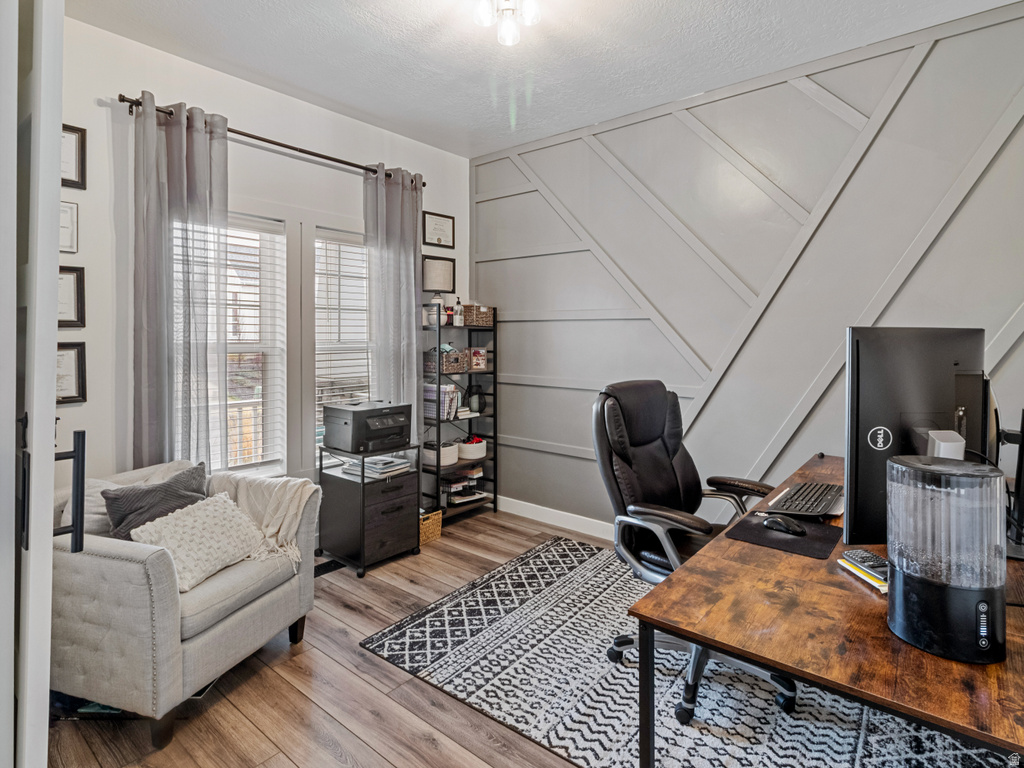 6453 W MOON VALLEY DR South Jordan, UT 84009