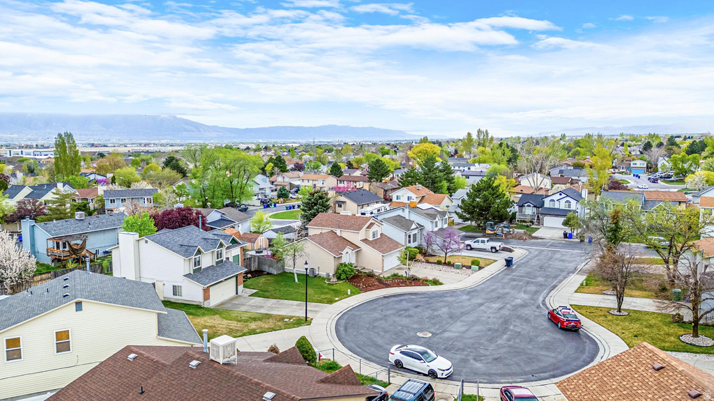 6641 S COLEUS CT West Jordan, UT 84081