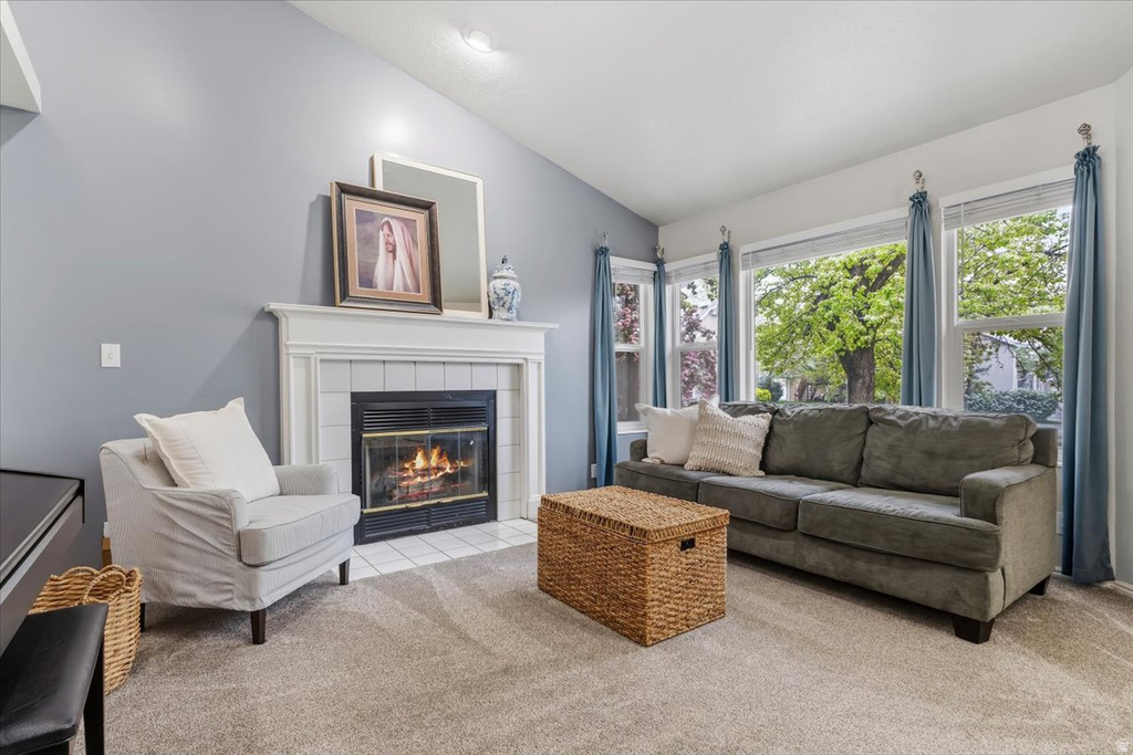 7975 S SHOWCASE LN Sandy, UT 84094