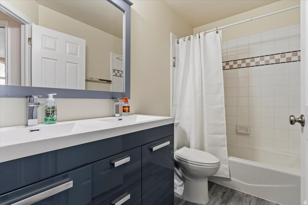 7975 S SHOWCASE LN Sandy, UT 84094