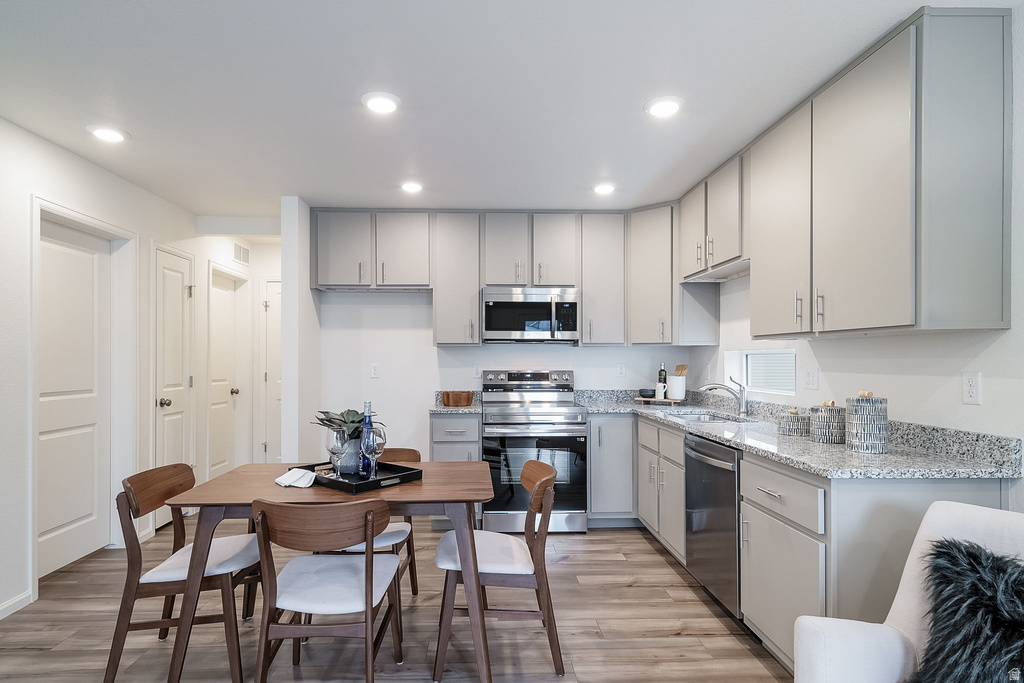 107 N GREEN RIVER RD Saratoga Springs, UT 84045