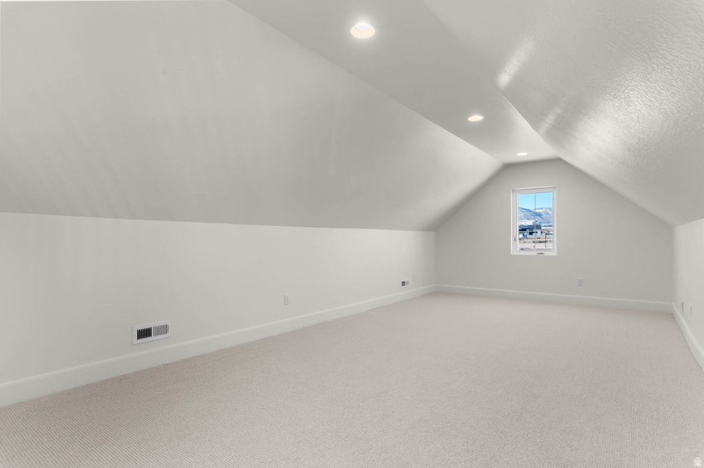 8687 S ROCK LAKE CT West Jordan, UT 84081