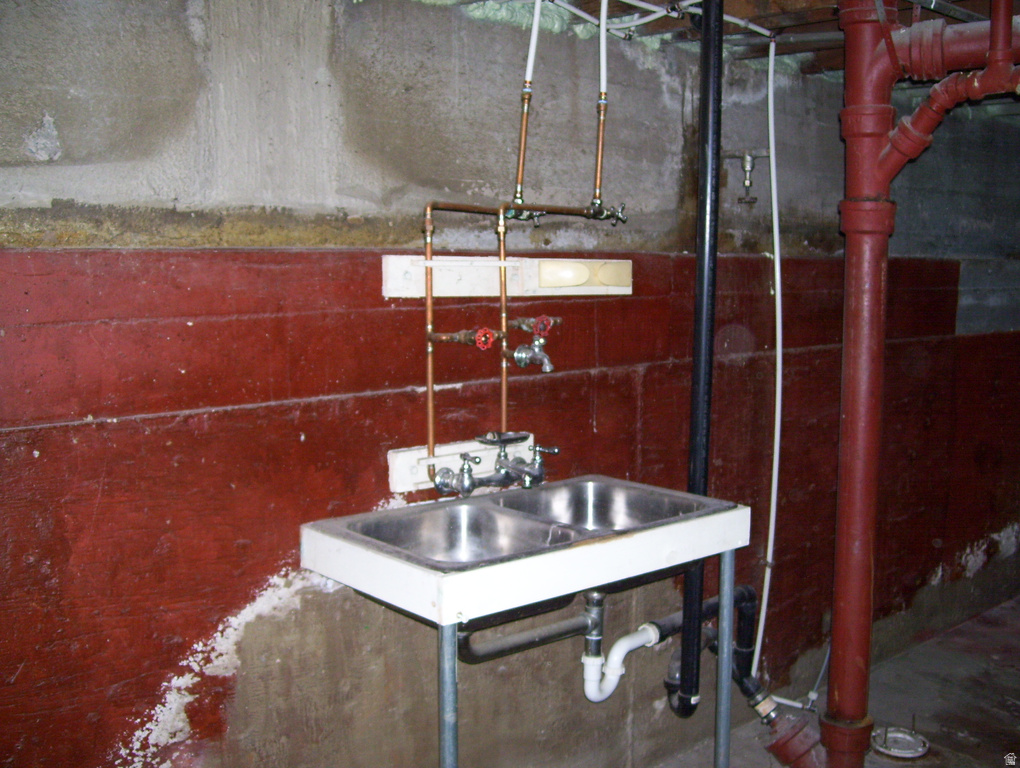 303 N 1100 W Salt Lake City, UT 84116