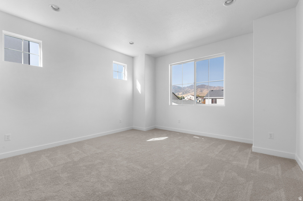 2582 S SINBAD WAY Magna, UT 84044
