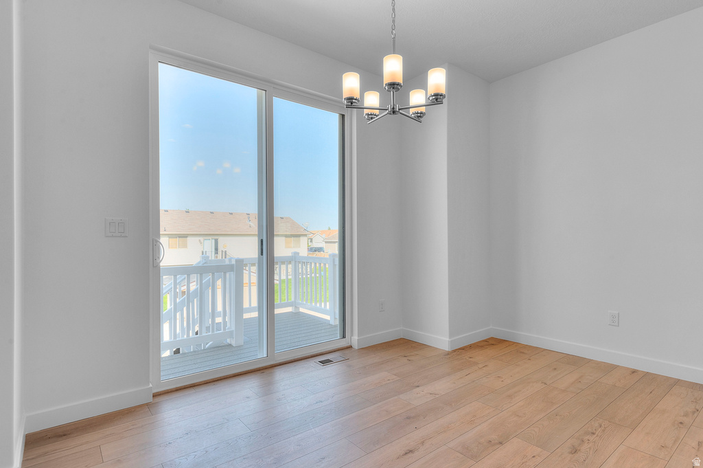 2582 S SINBAD WAY Magna, UT 84044