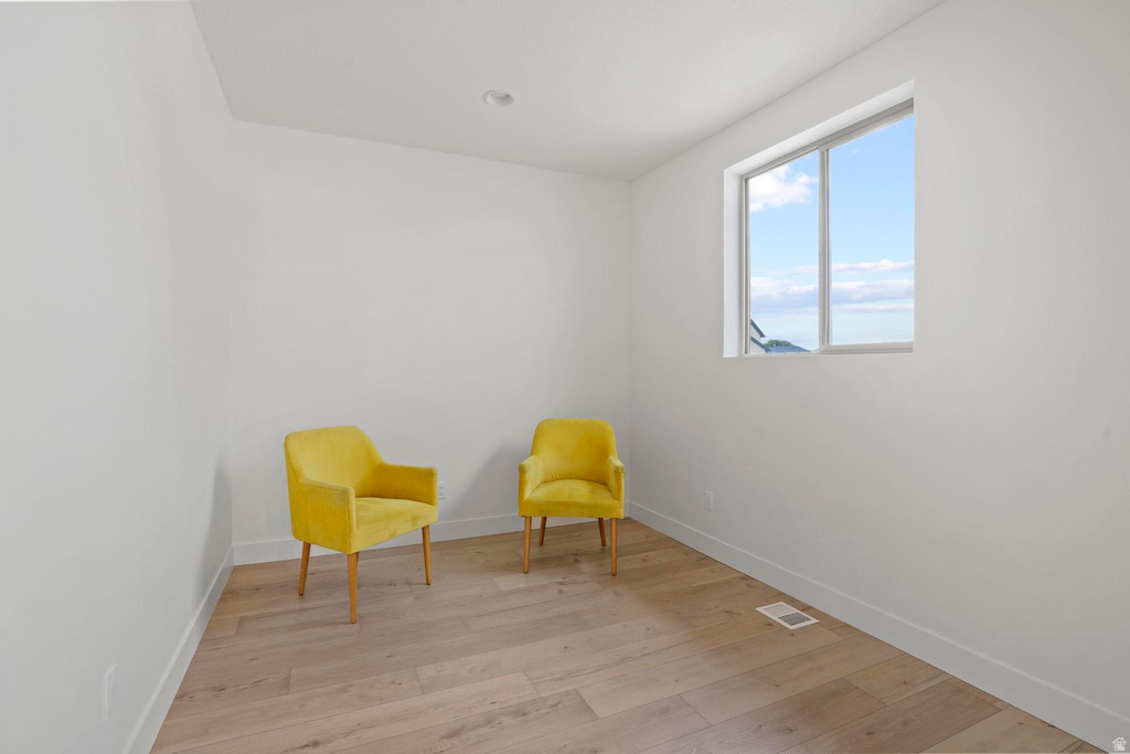 647 W 1330 S Lehi, UT 84043