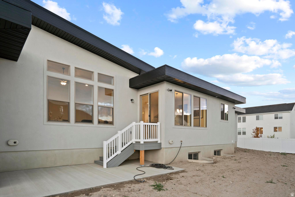 647 W 1330 S Lehi, UT 84043