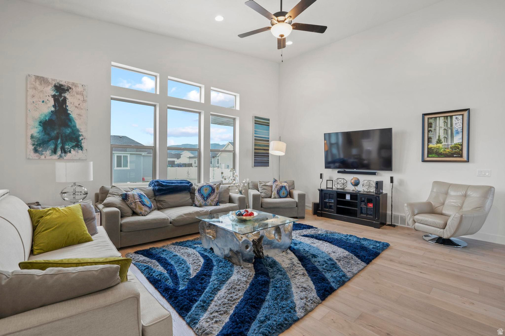 647 W 1330 S Lehi, UT 84043