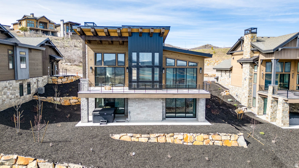 1561 W CRYSTAL VIEW CT #24 Heber City, UT 84032