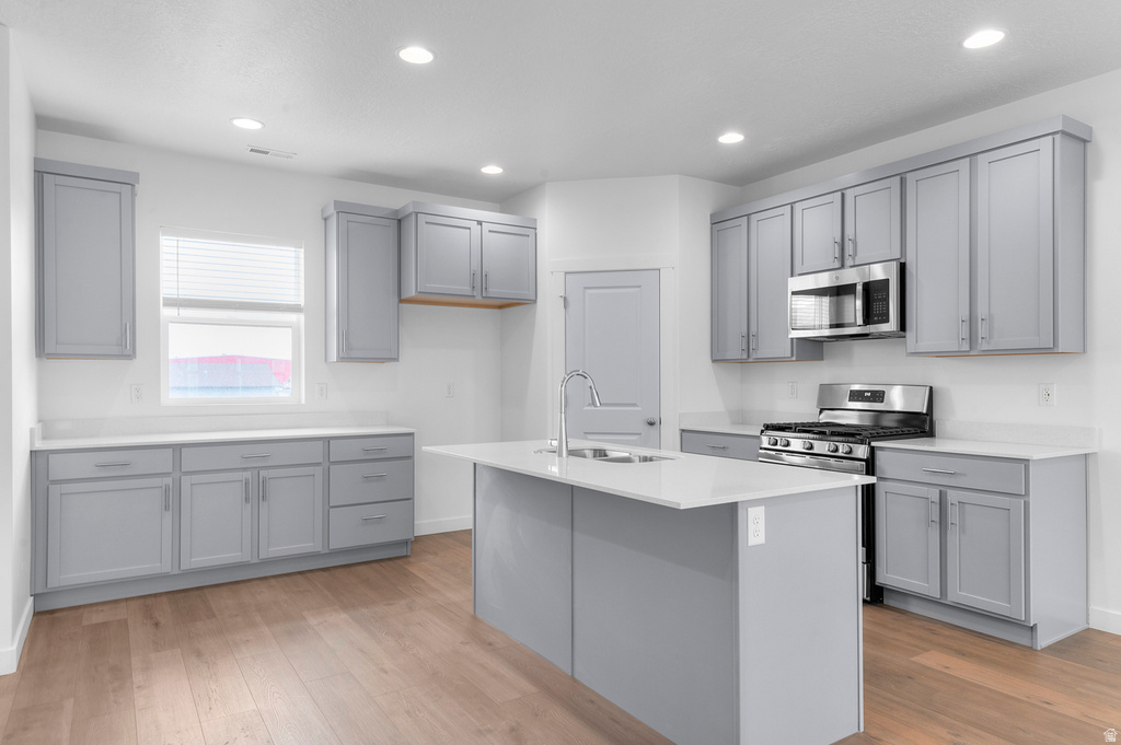 554 N BUFFALO GRASS LN Lindon, UT 84042