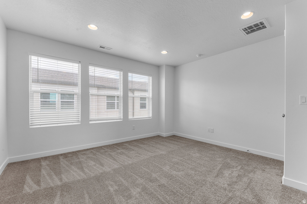 554 N BUFFALO GRASS LN Lindon, UT 84042