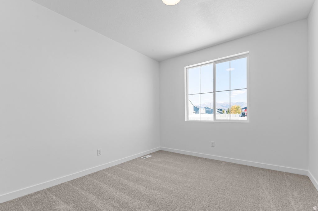 3016 W 2650 N Clinton, UT 84015