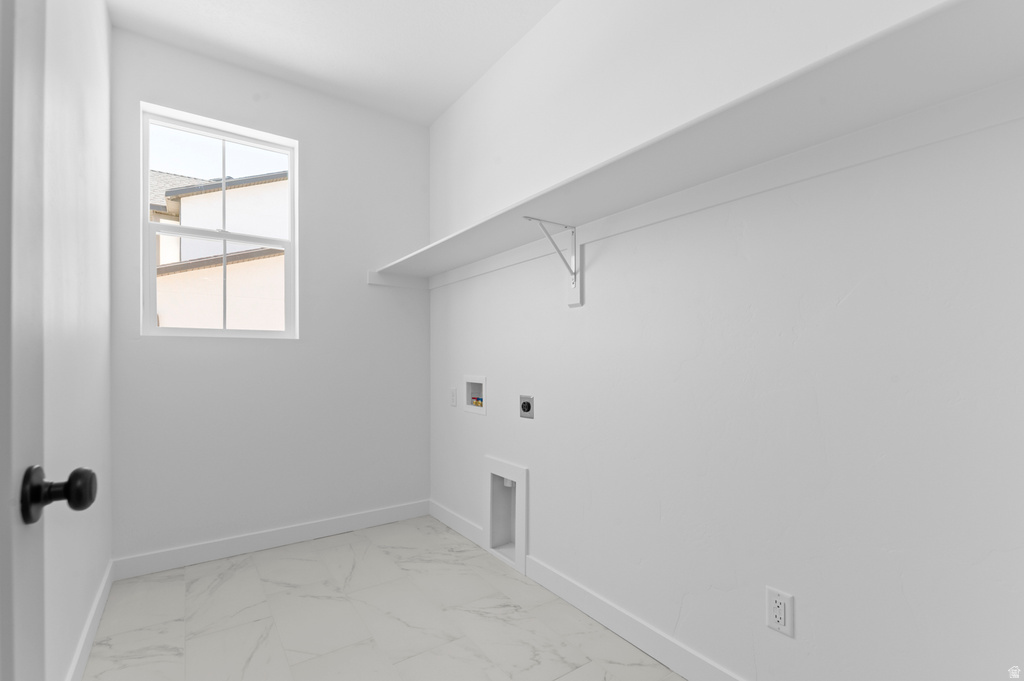 3016 W 2650 N Clinton, UT 84015
