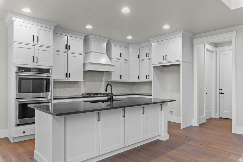 1196 W 2325 S Syracuse, UT 84075