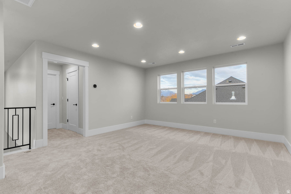 1196 W 2325 S Syracuse, UT 84075