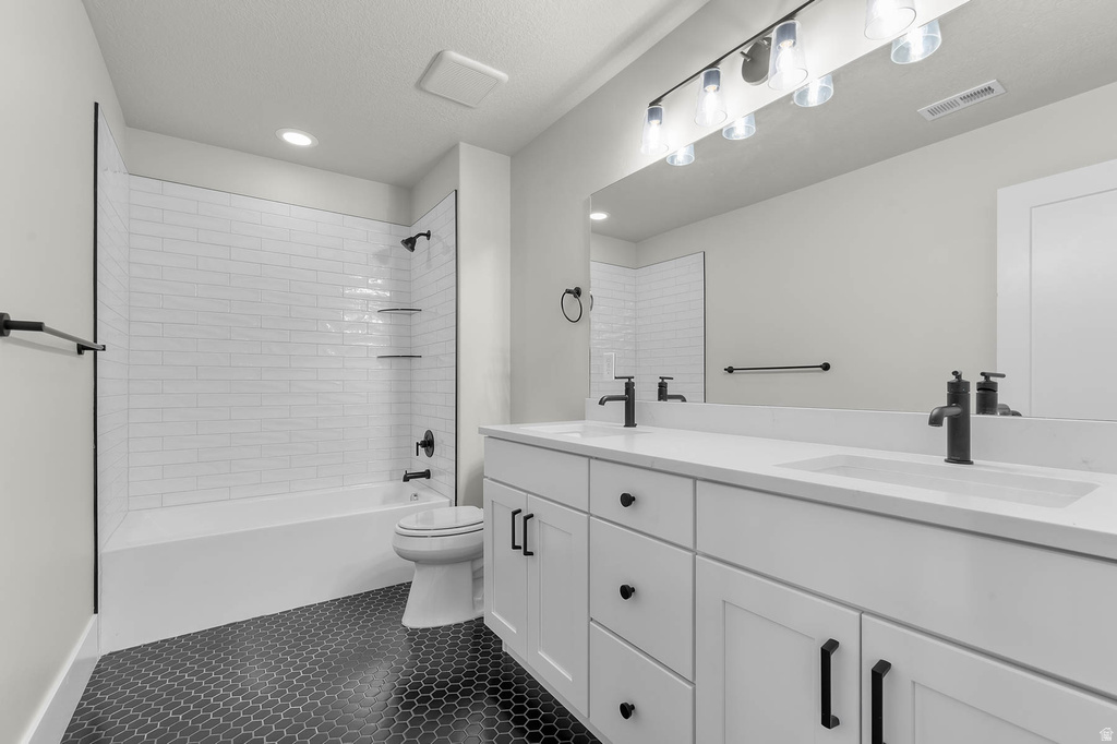 1196 W 2325 S Syracuse, UT 84075